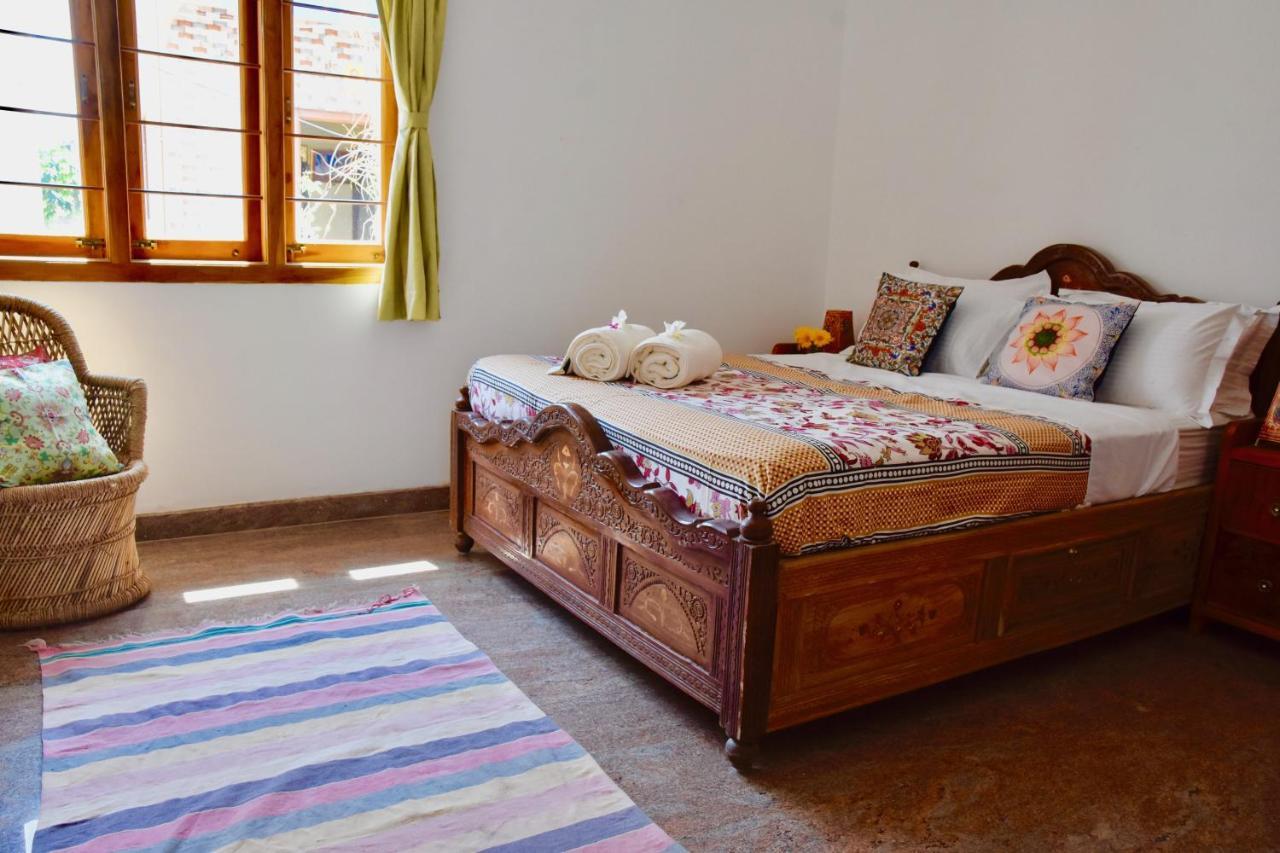 Jasmin Villa Hampi Exteriör bild